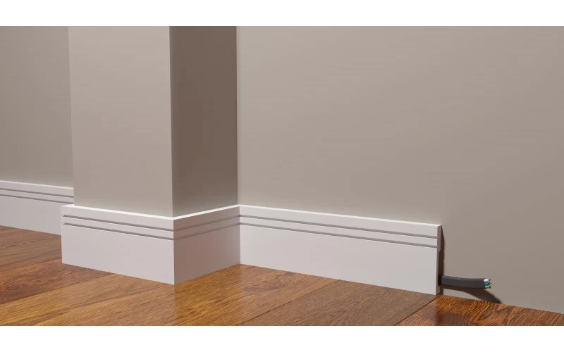 DD717 Плинтус (80х13х2000) ДекорДизайн